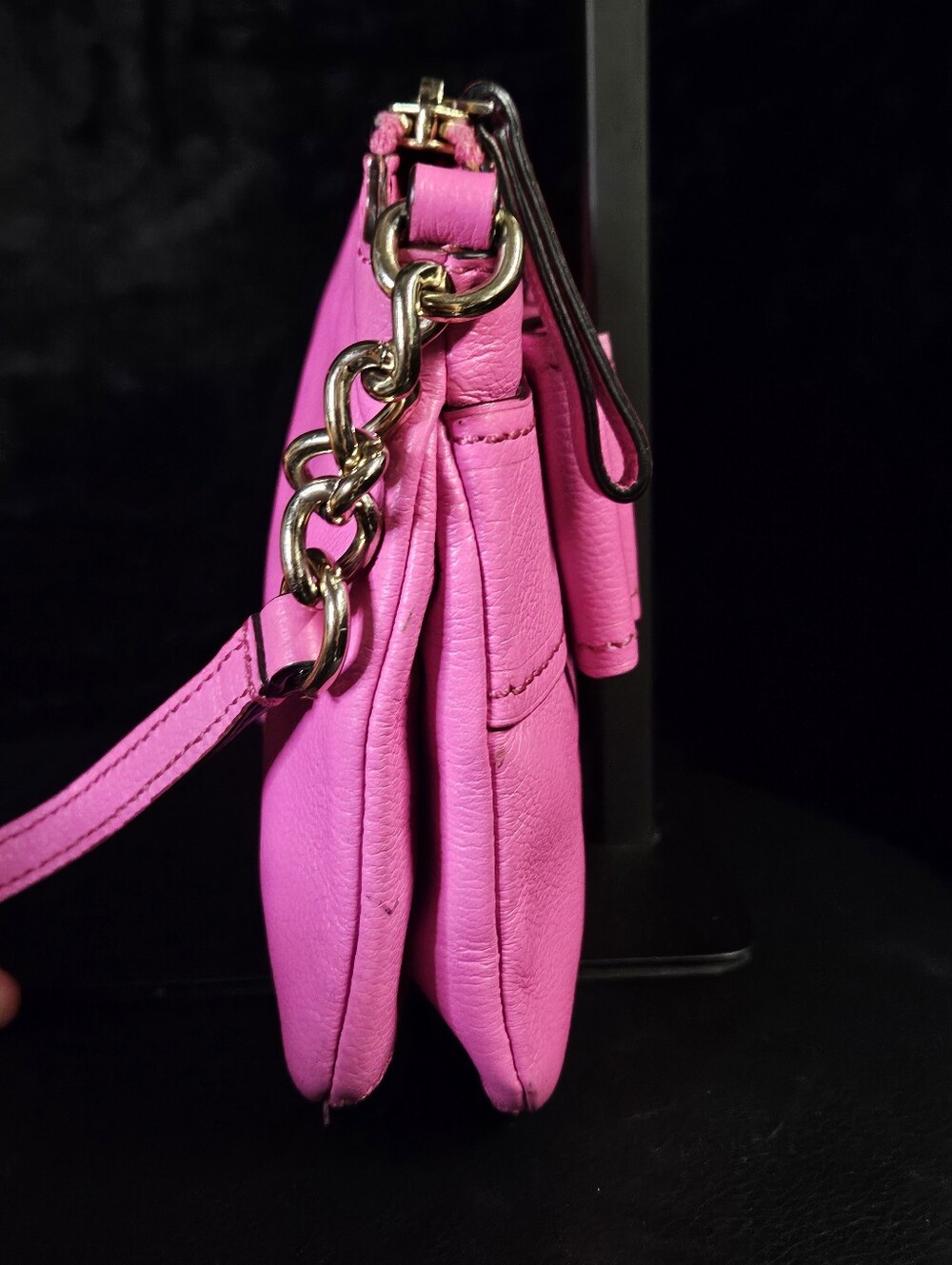 Kate Spade Villabella Avenue "Celina" Bow Crossbody - Stunning Pink (Like New) - Picture 5 of 11